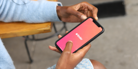 Tinder May Be Kicked from Play Store Due to Google Lawsuit